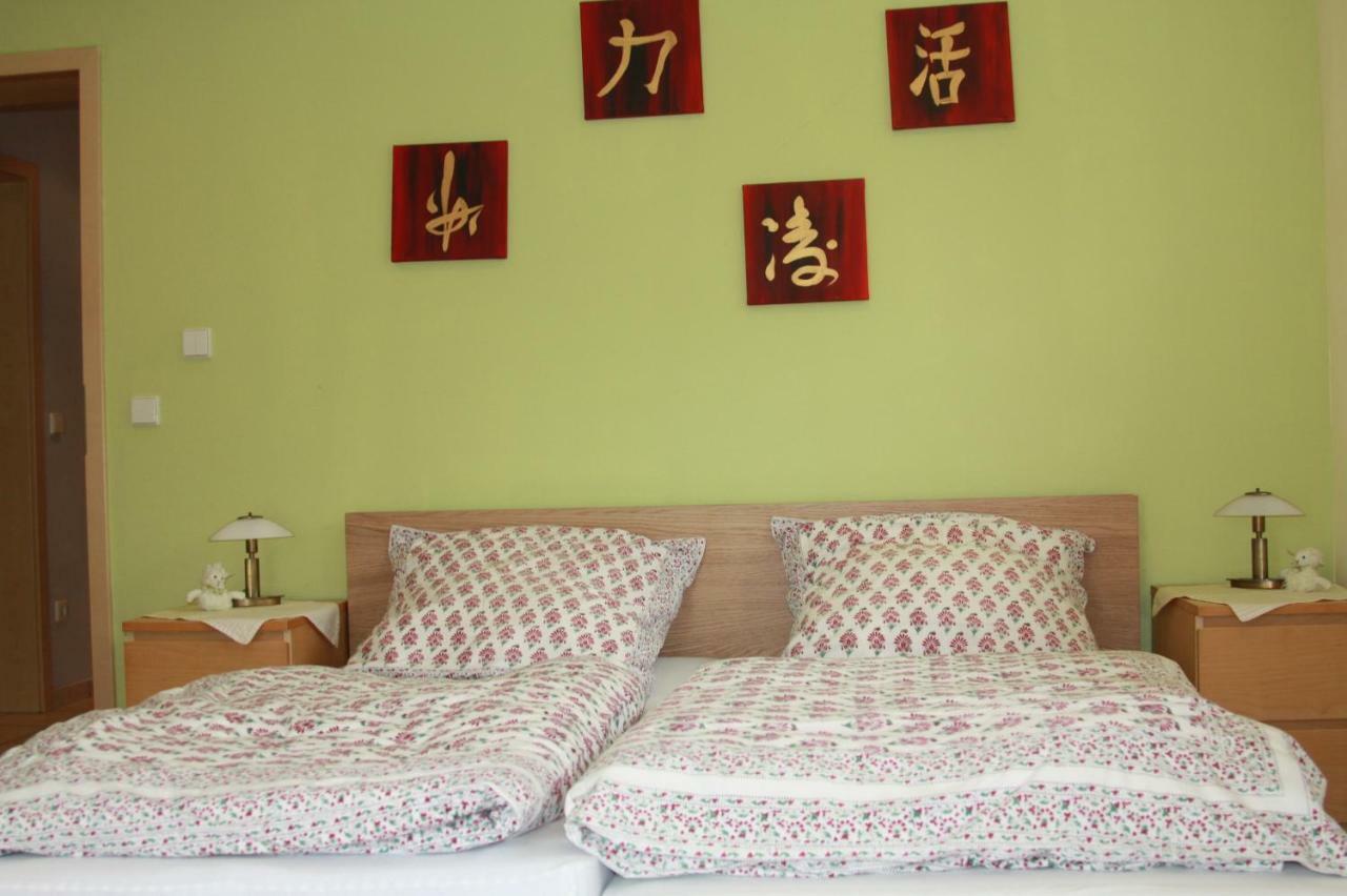 Feng Shui Ferienwohnung Lonnig Exterior foto